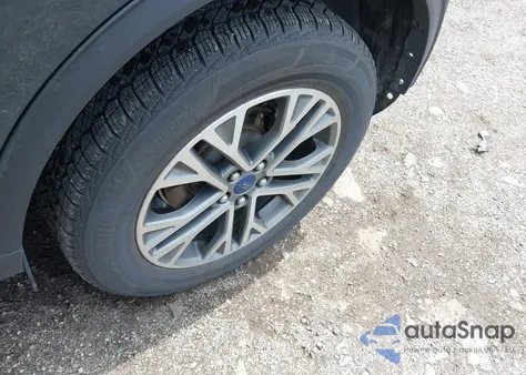 2022 Ford Escape Sel z USA, uszkodzony, nr VIN 1FMCU9H92NUB97841